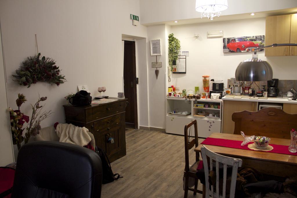 Gentes B&B Roma Ngoại thất bức ảnh
